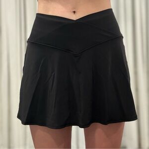 Black Aerie cross over athletic skirt.